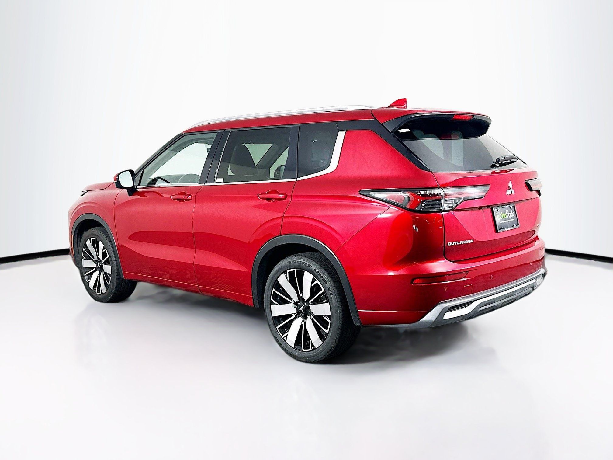 Used 2025 Mitsubishi Outlander SEL AWD/4WD image 5