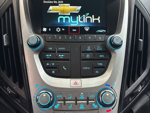 Used 2016 Chevrolet Equinox LT w/ Convenience Package image 20