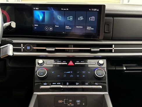 Used 2025 Hyundai Santa Fe SEL FWD image 17