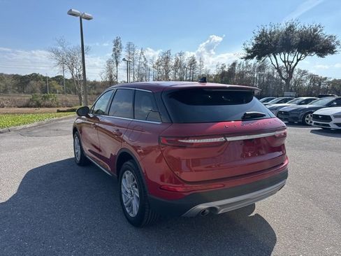 Used 2025 Lincoln Corsair FWD image 3