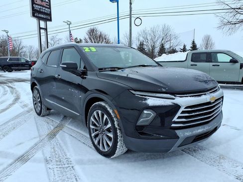 Certified 2023 Chevrolet Blazer Premier w/ Driver Confidence II Package image 3