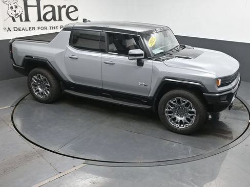 Used 2025 GMC Hummer EV 3X AWD/4WD image 37
