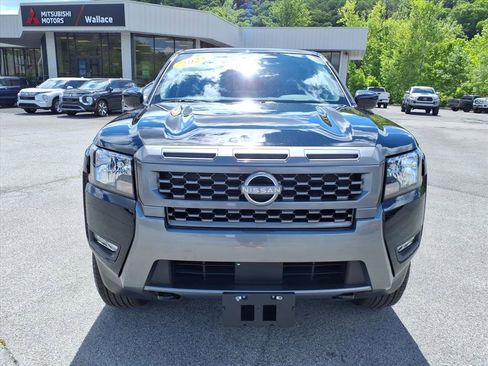Certified 2025 Nissan Frontier SV w/ SV Convenience Package AWD/4WD image 13