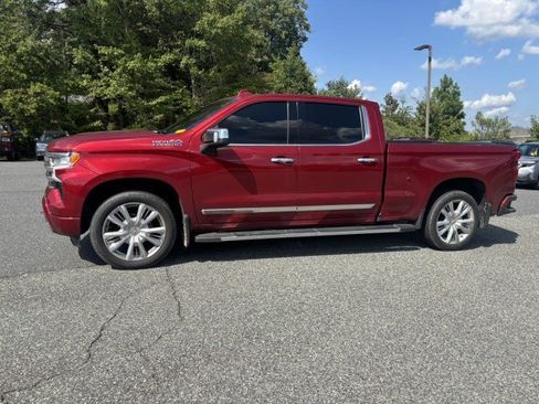 Used 2022 Chevrolet Silverado 1500 High Country AWD/4WD image 3