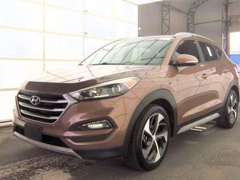 Used 2017 Hyundai Tucson Sport AWD/4WD image 5