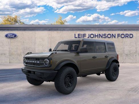 New 2026 Ford Bronco 4-Door w/ Sasquatch Package AWD/4WD image 1