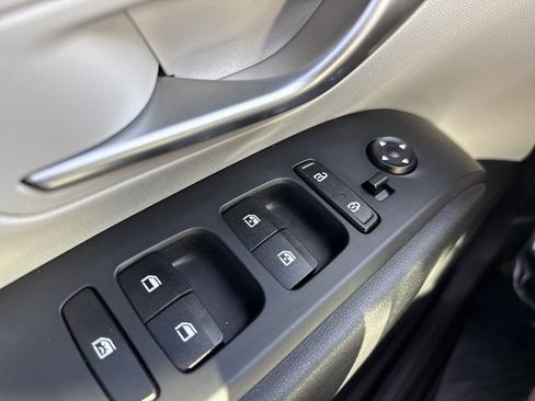 Used 2023 Hyundai Tucson SEL FWD image 23
