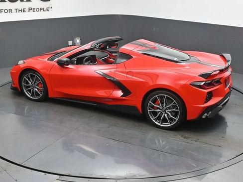 Used 2023 Chevrolet Corvette Stingray Preferred Cpe w/ Z51 Performance Package RWD image 44