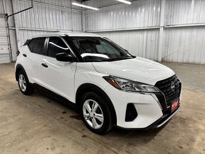 Used 2022 Nissan Kicks S