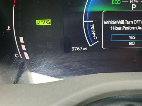 Used 2025 Toyota Camry SE image 18