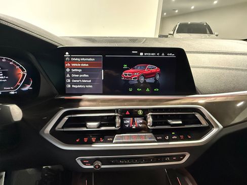 Used 2022 BMW X6 xDrive40i AWD/4WD image 39