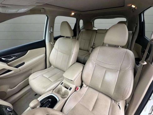 Used 2014 Nissan Rogue SL w/ SL Premium Package image 28