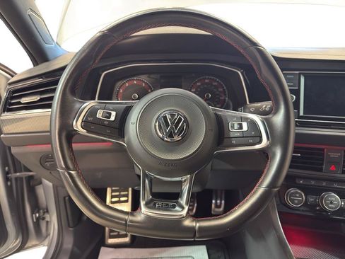 Used 2020 Volkswagen Jetta GLI FWD image 17
