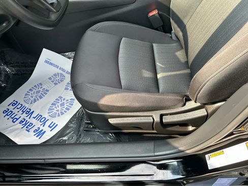 Used 2024 Nissan Altima 2.5 S FWD image 11