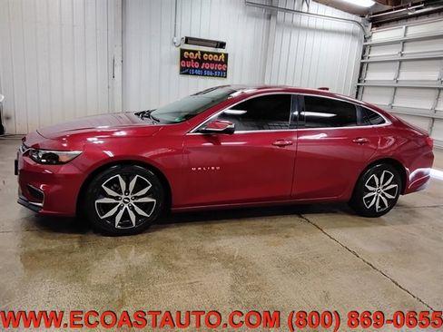 Used 2017 Chevrolet Malibu LT w/ Leather Package image 5