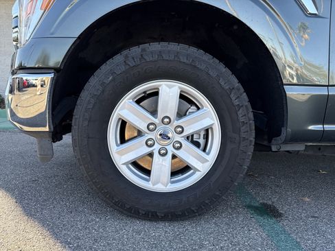 Used 2021 Ford F150 XLT w/ Trailer Tow Package image 5