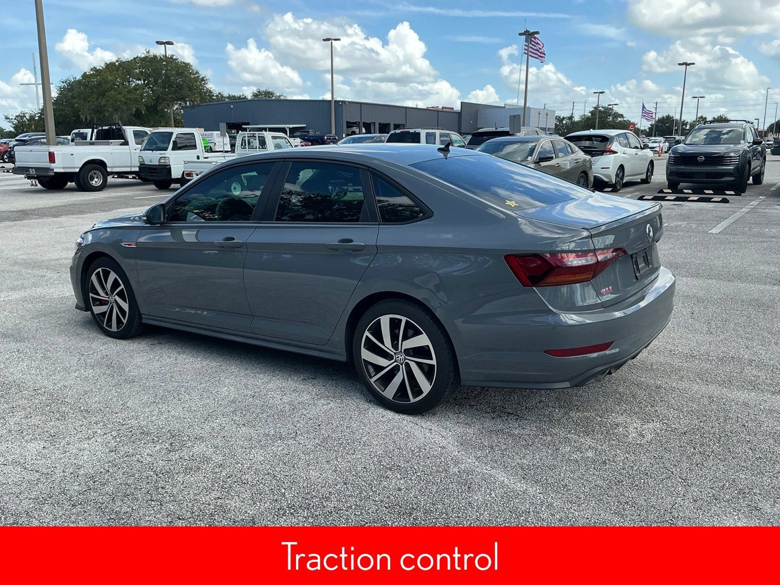 Used 2019 Volkswagen Jetta GLI FWD image 6