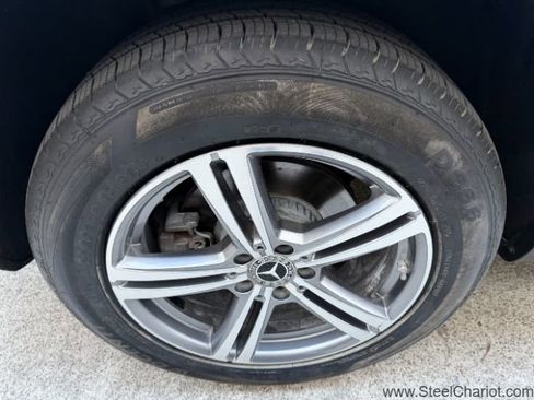 Used 2022 Mercedes-Benz GLC 300 image 31