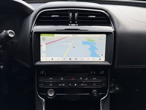 Used 2018 Jaguar XE S RWD image 26