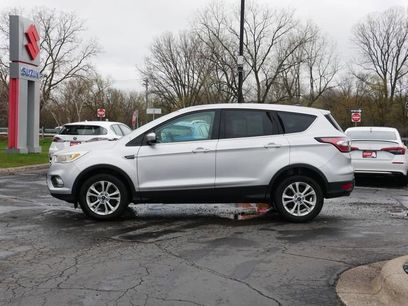 Used 2017 Ford Escape SE