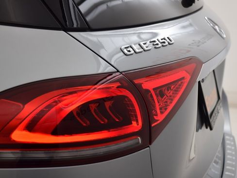 Certified 2022 Mercedes-Benz GLE 350 image 11