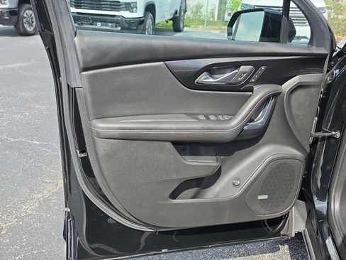 Certified 2022 Chevrolet Blazer RS w/ Enhanced Convenience Package FWD image 18