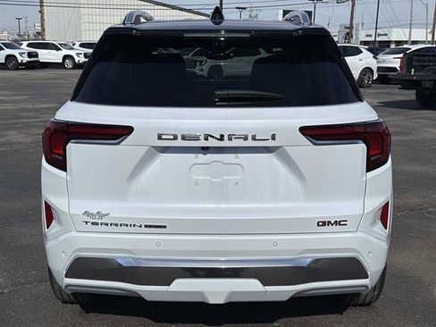 New 2026 GMC Terrain Denali w/ LPO, Floor Liner Package image 5