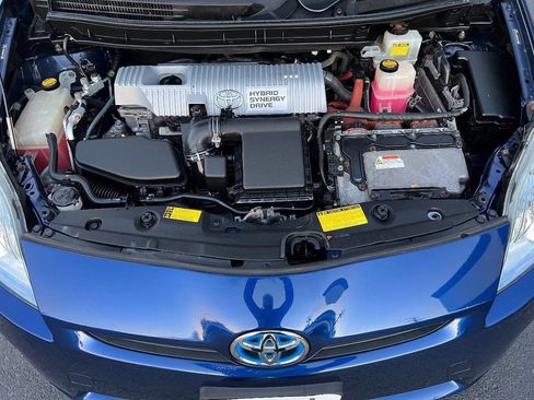 Used 2010 Toyota Prius Five image 35