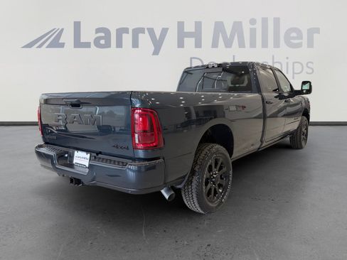 New 2026 RAM 3500 Laramie AWD/4WD image 5