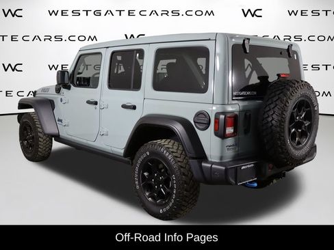 Used 2023 Jeep Wrangler Unlimited w/ Sun & Screen Package AWD/4WD image 44