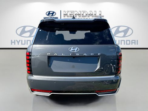 New 2026 Hyundai Palisade Calligraphy FWD image 5