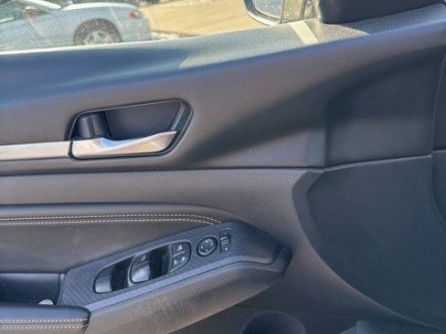 Used 2019 Nissan Altima 2.5 SL image 12