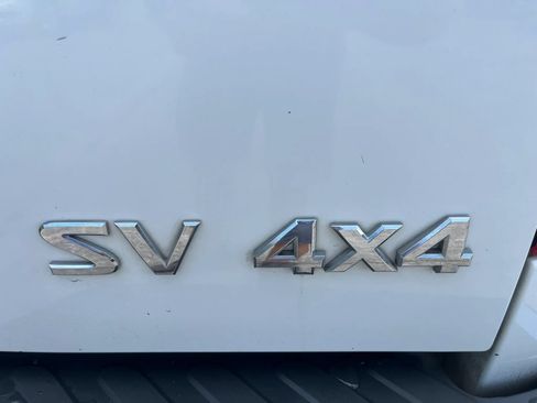 Used 2017 Nissan Frontier SV AWD/4WD image 10