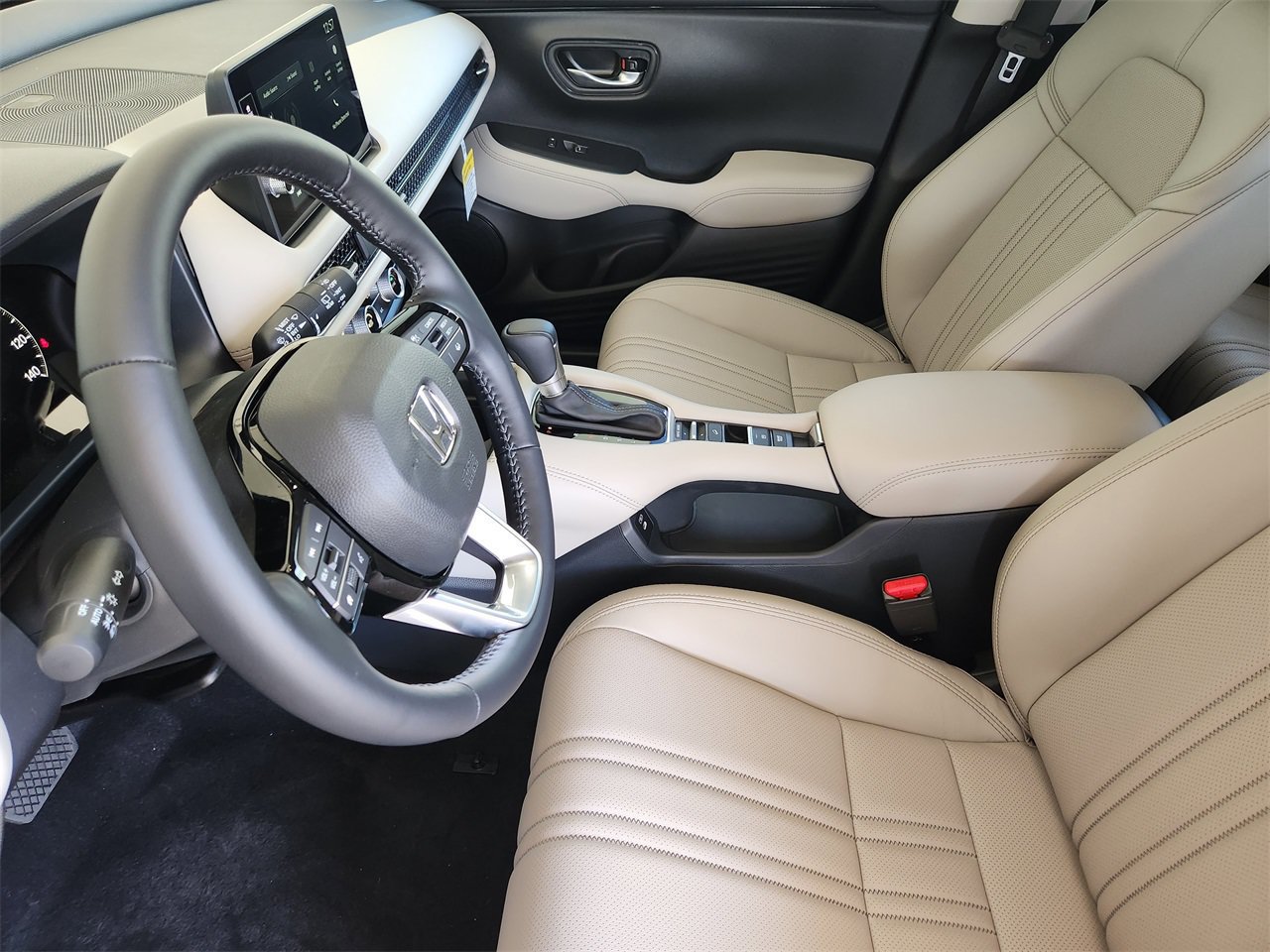 New 2027 Honda HR-V EX-L image 10