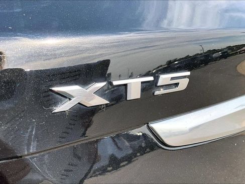 Used 2024 Cadillac XT5 Premium Luxury w/ Technology Package AWD/4WD image 33