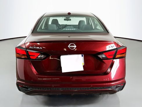Used 2023 Nissan Altima 2.5 SV image 6