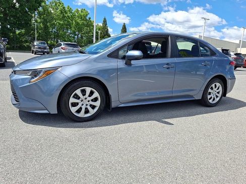 Used 2024 Toyota Corolla LE FWD image 5