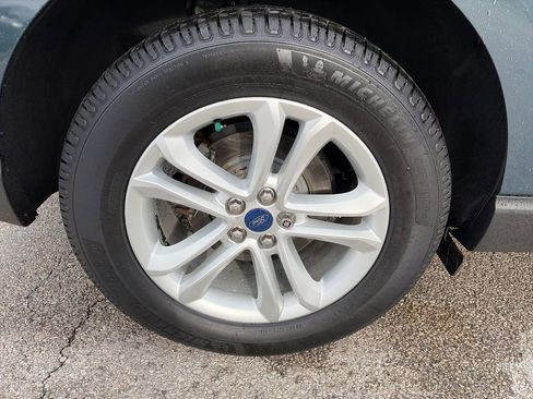 Used 2019 Ford Edge SEL w/ Equipment Group 201A image 10