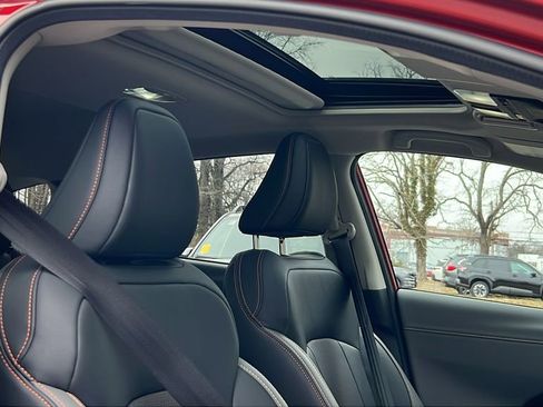 Certified 2025 Subaru Crosstrek 2.5i Limited w/ Crosstrek Mirror Package image 11