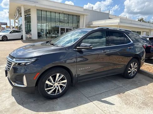 Used 2022 Chevrolet Equinox Premier FWD image 1
