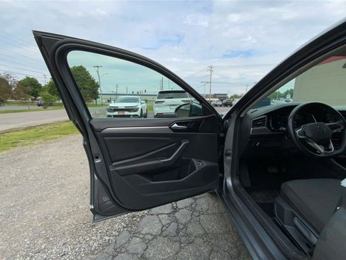 Used 2024 Volkswagen Jetta S FWD image 20