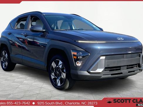Used 2024 Hyundai Kona SEL AWD/4WD image 1