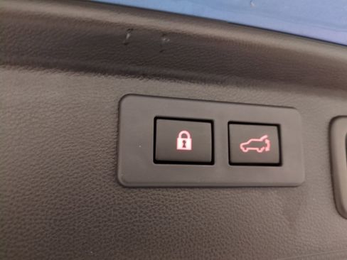 Used 2021 Subaru Forester Touring w/ Popular Package #2 image 13