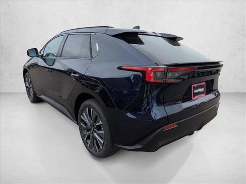 New 2026 Subaru Solterra AWD/4WD image 7