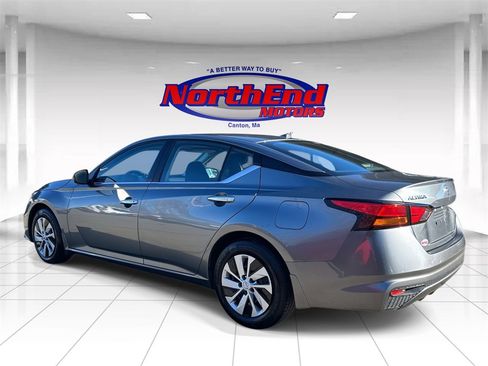 Used 2019 Nissan Altima 2.5 S image 5