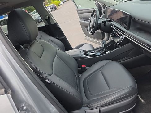 Used 2025 Hyundai Tucson SEL AWD/4WD image 28
