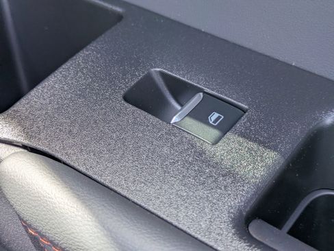 New 2026 Ford Explorer Active RWD image 34
