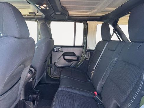 Used 2021 Jeep Wrangler Unlimited Sport image 13