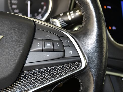 Used 2023 Cadillac XT5 Sportv AWD/4WD image 21