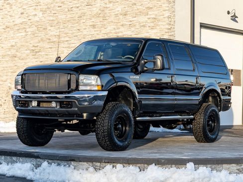 Used 2003 Ford Excursion Limited image 10